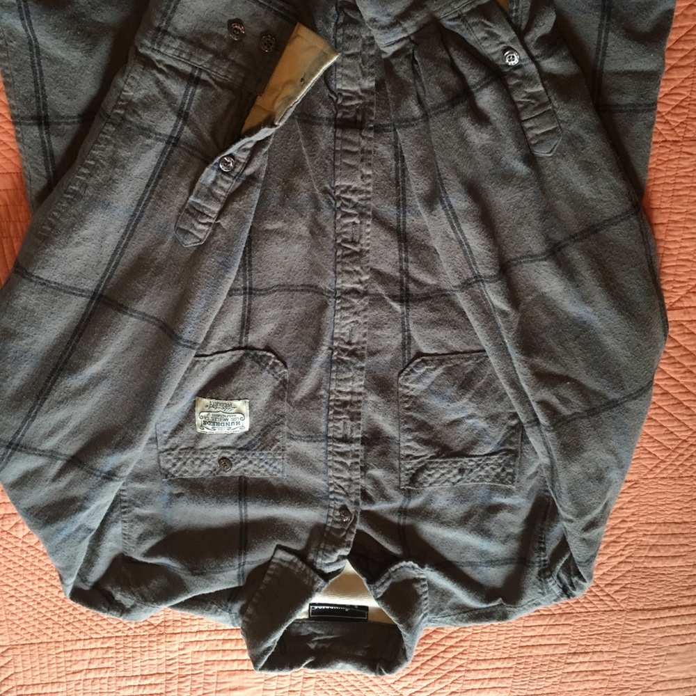 The Hundreds lined flannel